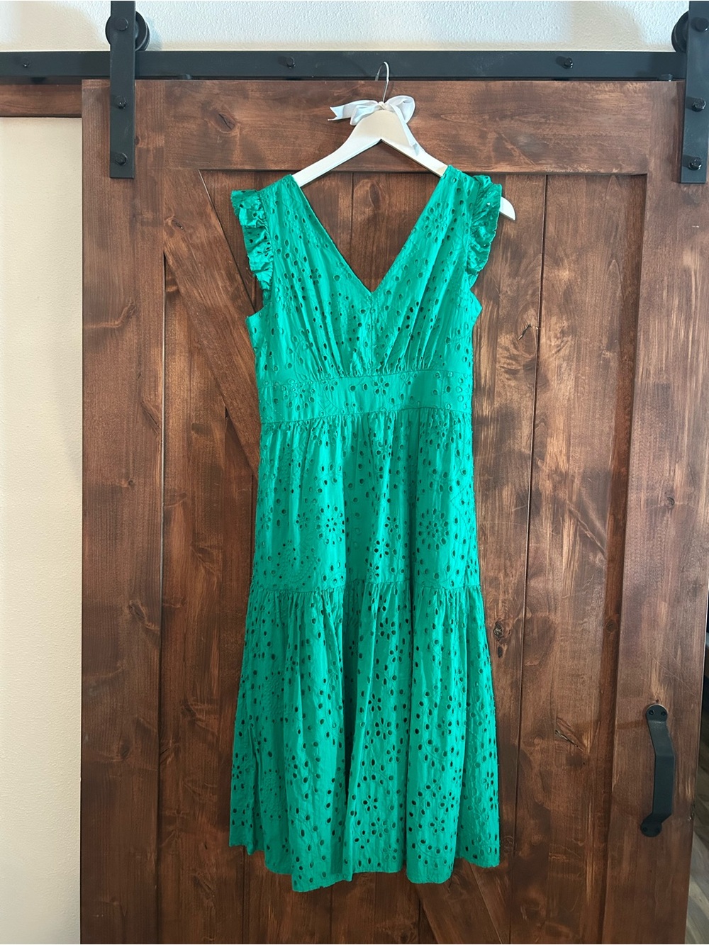 Maggy London Emerald Eyelet V-Neck Midi Dress